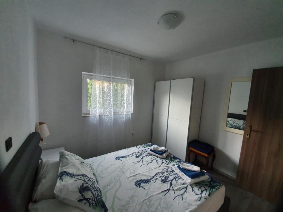 Apartmani Lucija Maslenica Esterno foto