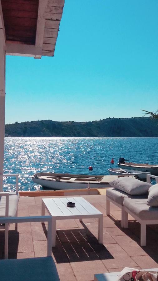 Apartmani Lucija Maslenica Esterno foto